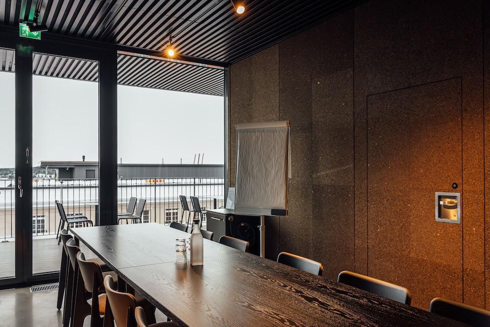 Unity Tampere - A Studio Hotel Luaran gambar